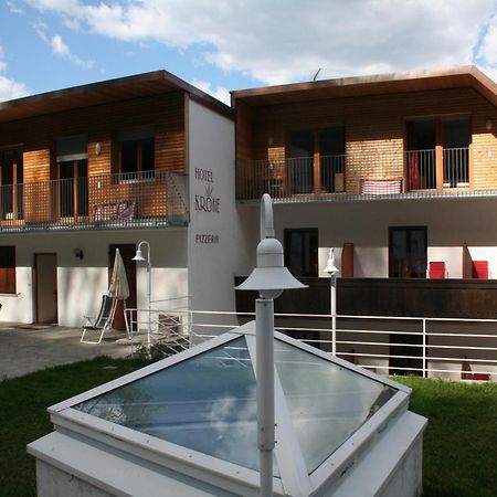 Hotel Krone Brunico Bagian luar foto