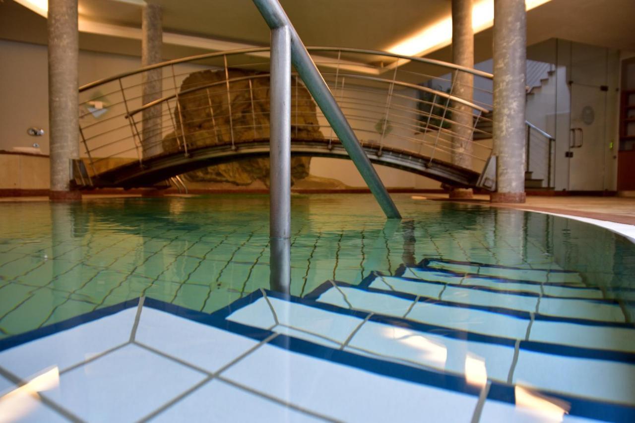 Hotel Krone Brunico Bagian luar foto