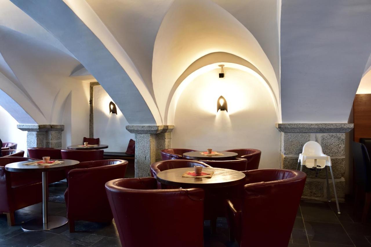 Hotel Krone Brunico Bagian luar foto