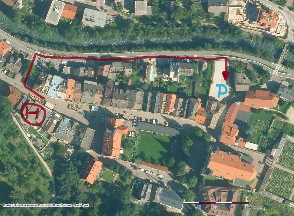 Hotel Krone Brunico Bagian luar foto