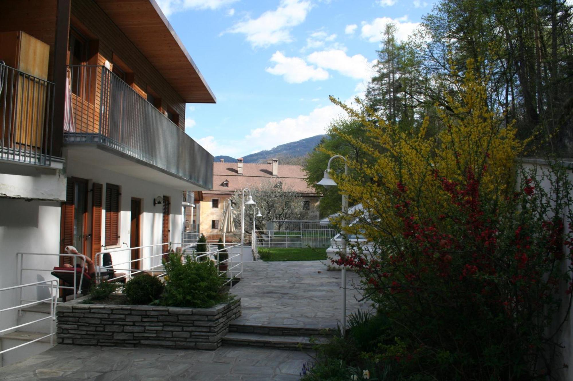 Hotel Krone Brunico Bagian luar foto